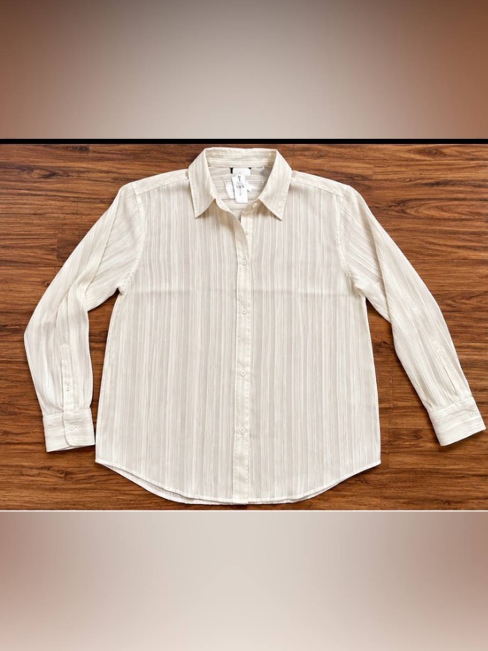 GAP Men's Cream Long-Sleeve Button-Down Shirt
